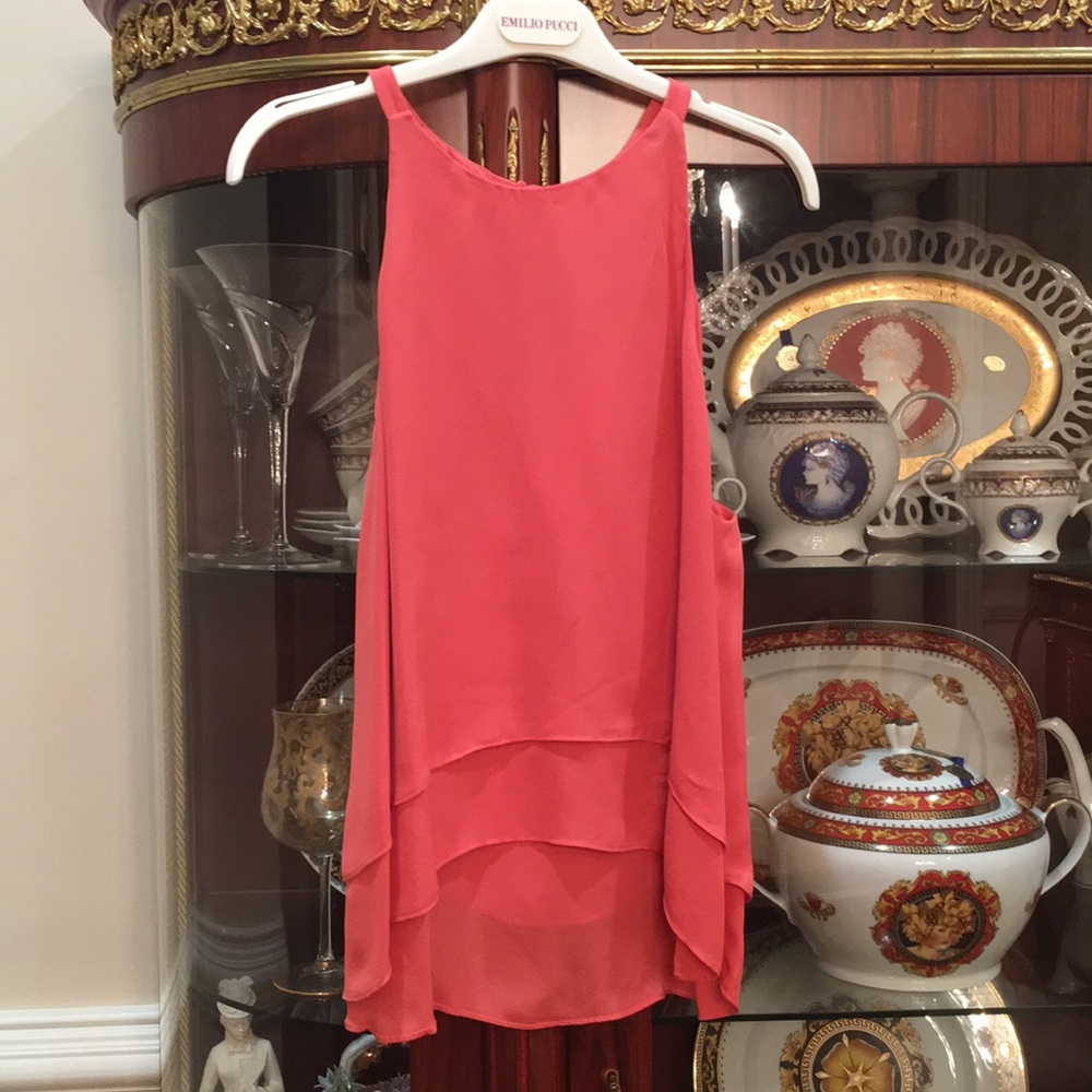 Parker 100% Silk sleevless Top Sz.L
